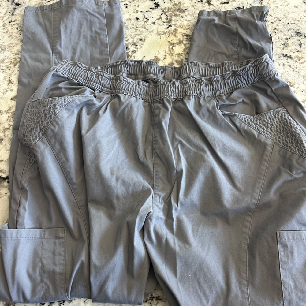 Jaanuu Gray Elastic Waist Scrub Pants